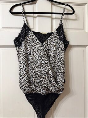 Kori Leopard Print Lace Trim Bodysuit - Black/White/Brown